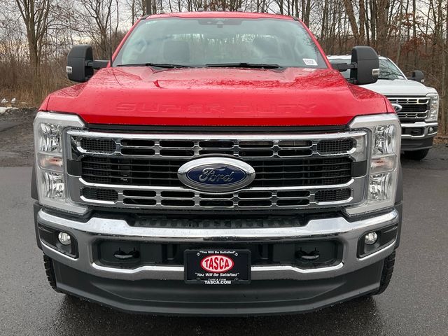 2024 Ford Super Duty F-600 DRW 