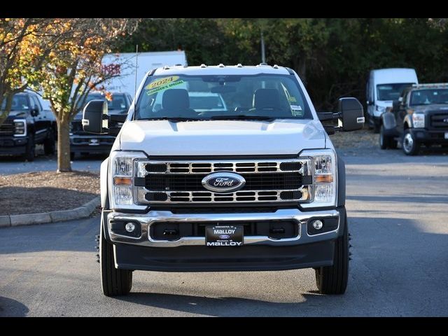 2024 Ford Super Duty F-600 DRW 