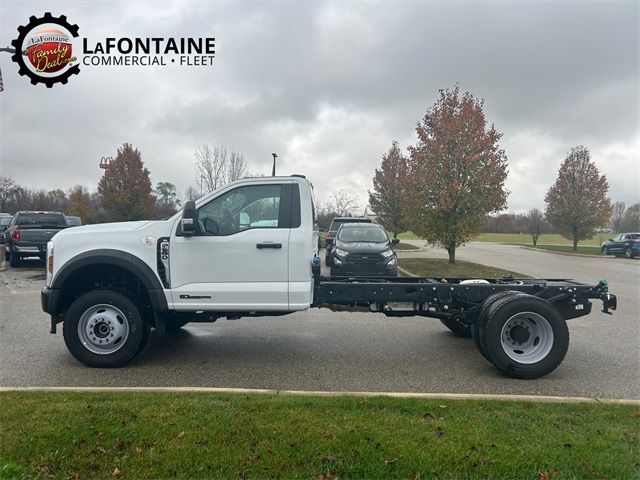 2024 Ford F-600 