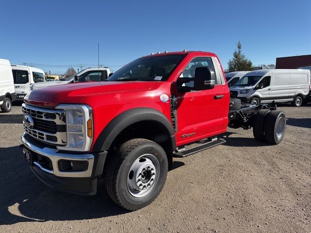 2024 Ford F-600 