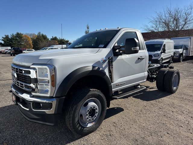 2024 Ford F-600 