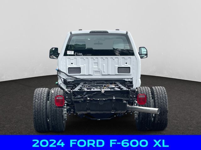 2024 Ford F-600 XL