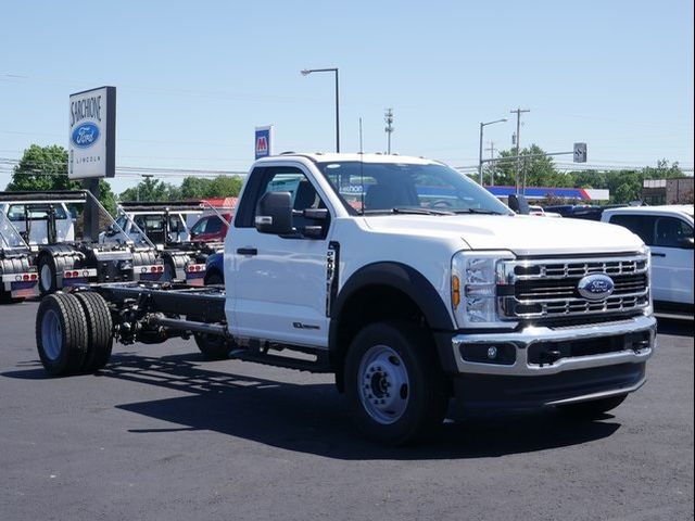 2024 Ford F-600 XL