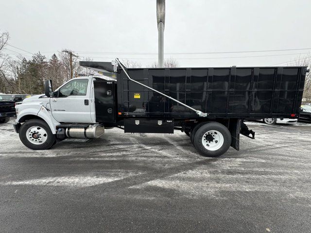 2024 Ford F-650 Base