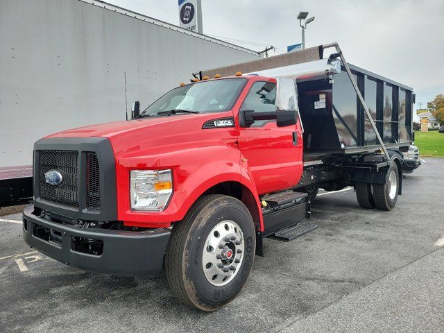 2024 Ford F-650 Base