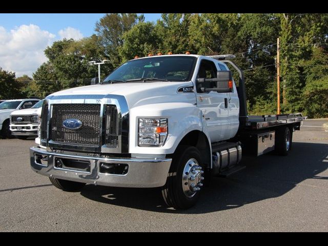 2024 Ford F-650 Base