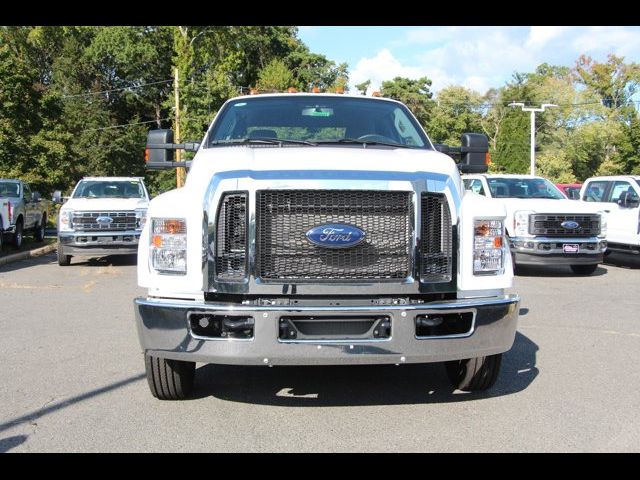 2024 Ford F-650 Base