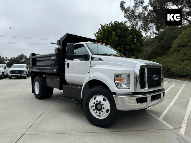 2024 Ford F-650 Base