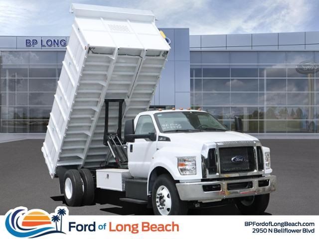 2024 Ford F-650 Base