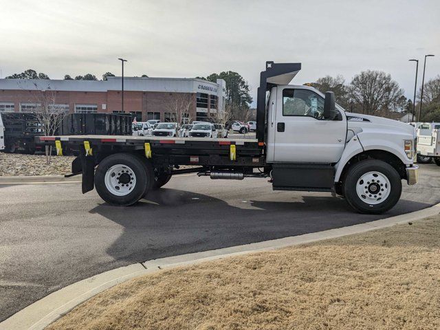 2024 Ford F-650 Base