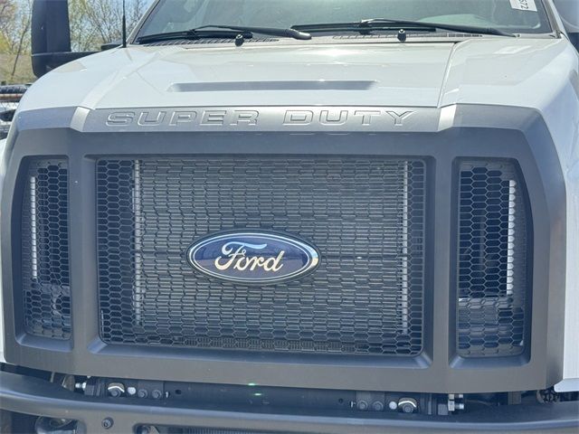 2024 Ford F-650 Base