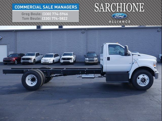 2024 Ford F-650 Base