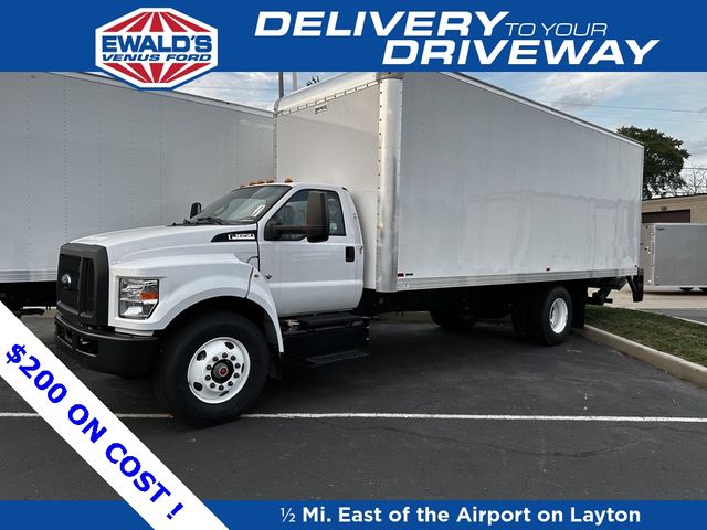 2024 Ford F-650 Base