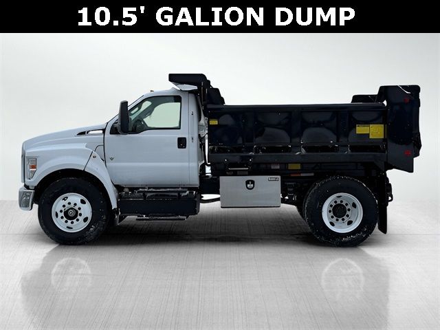 2024 Ford F-650 Base