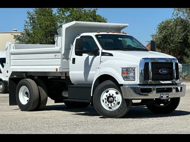 2024 Ford F-650 Base