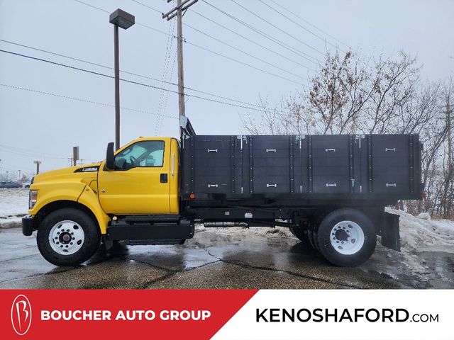 2024 Ford F-650 Base