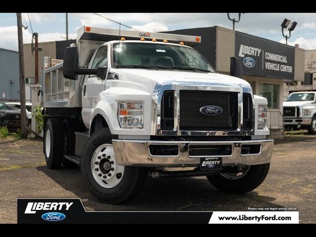 2024 Ford F-650 Base