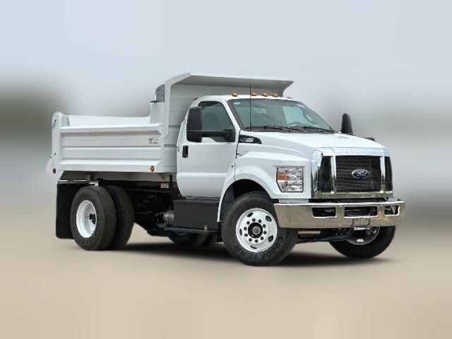 2024 Ford F-650 Base