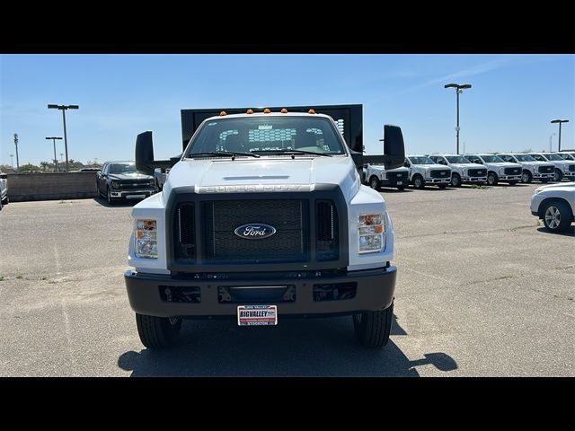 2024 Ford F-650 Base