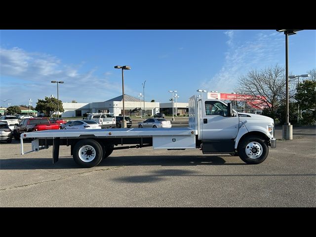 2024 Ford F-650 Base