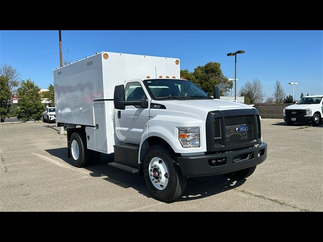 2024 Ford F-650 Base