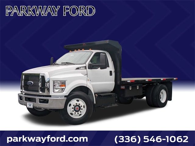 2024 Ford F-650 Base