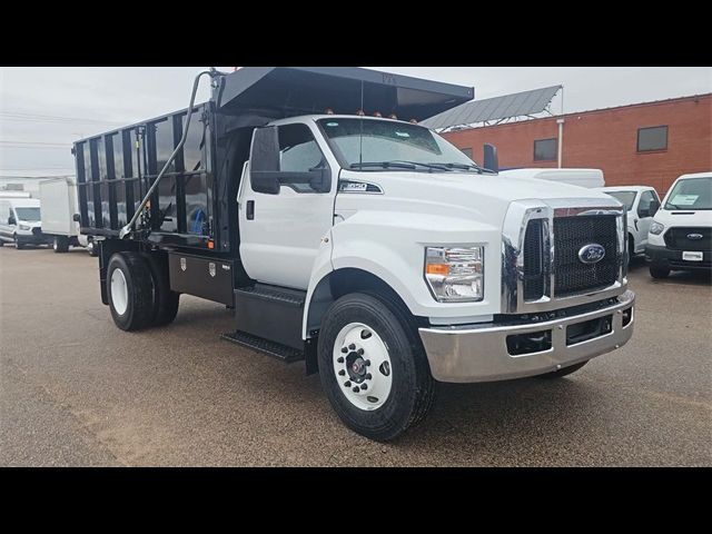 2024 Ford F-650 Base