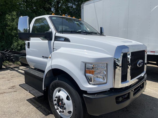 2024 Ford F-650 Base