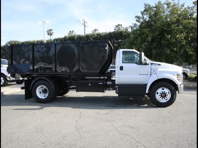 2024 Ford F-650 Base