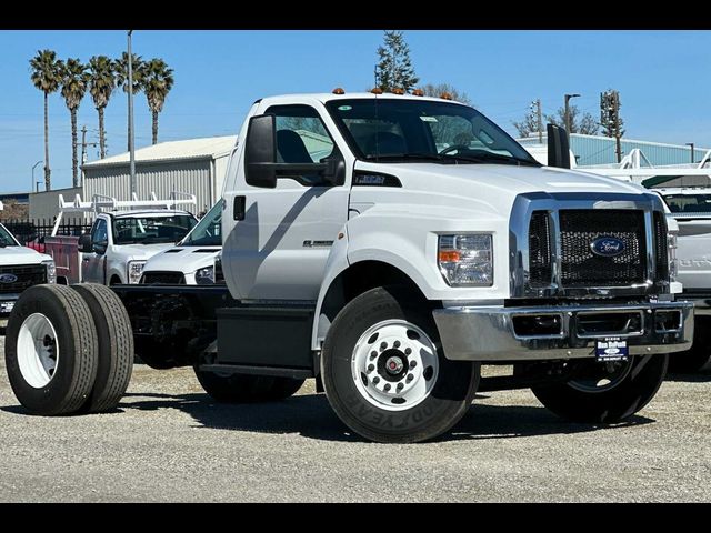 2024 Ford F-650 Base