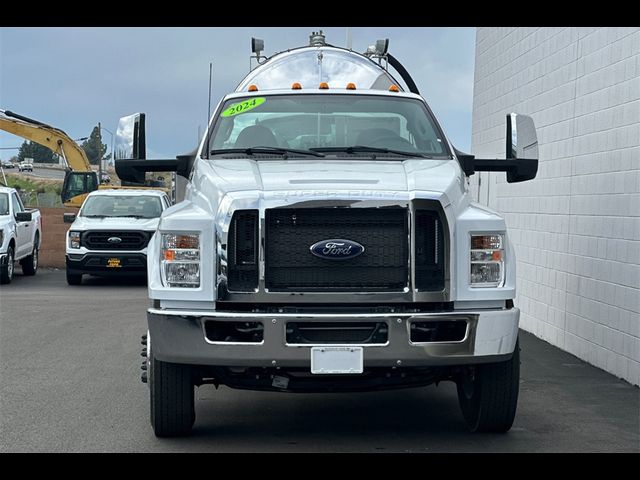 2024 Ford F-650 Base