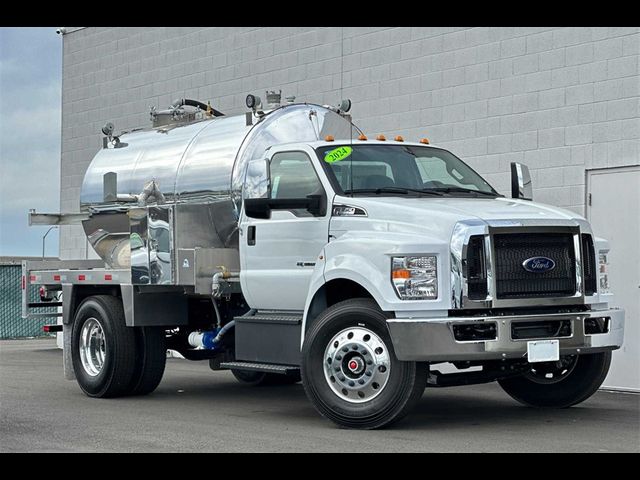 2024 Ford F-650 Base