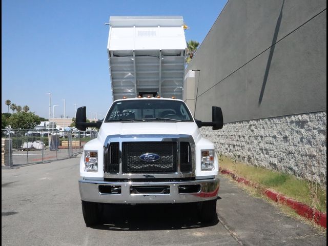 2024 Ford F-650 Base