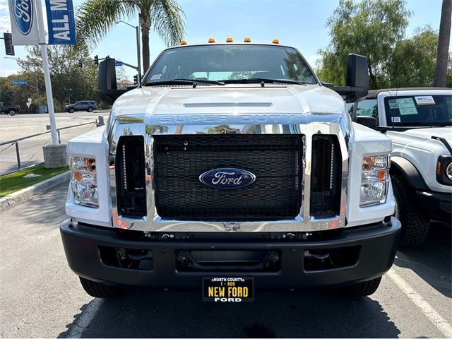 2024 Ford F-650 Base