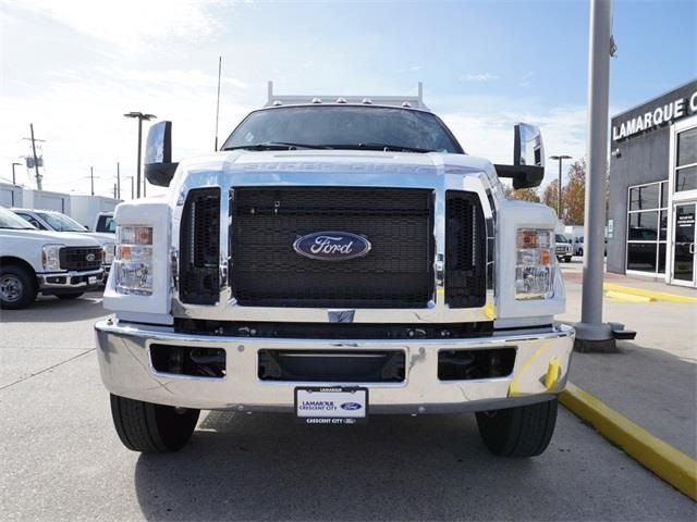 2024 Ford F-650 Base