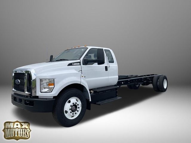 2024 Ford F-650 Base