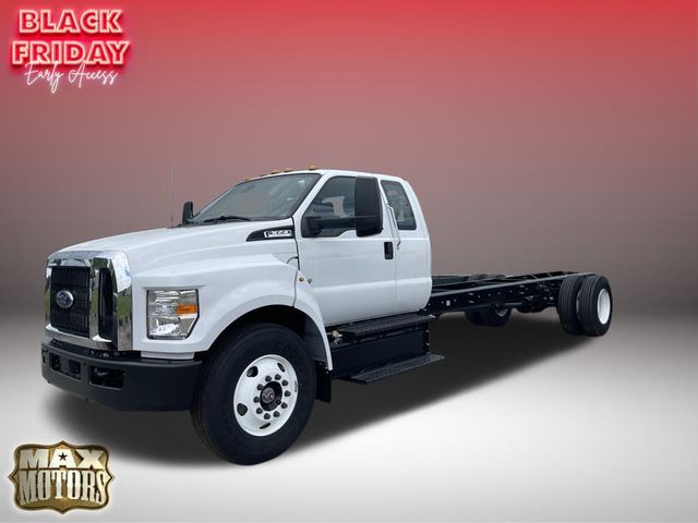 2024 Ford F-650 Base