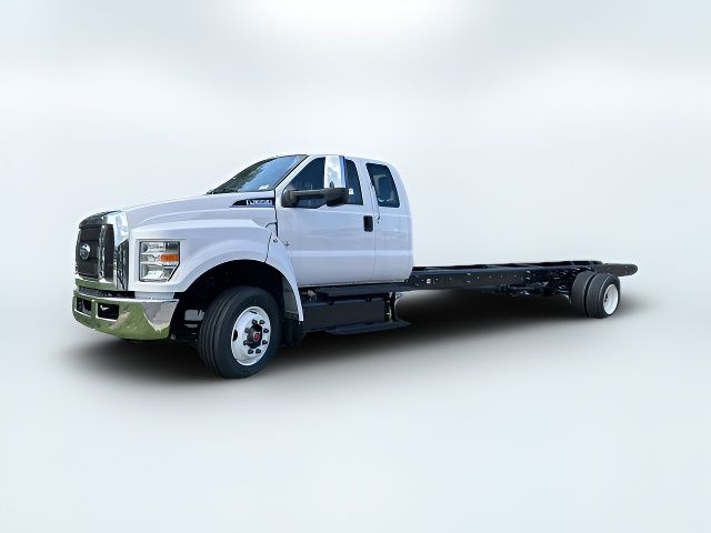 2024 Ford F-650 Base