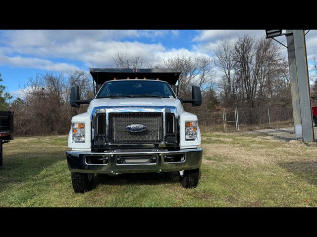 2024 Ford F-650 Base