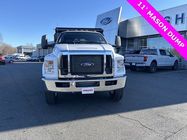 2024 Ford F-650 Base