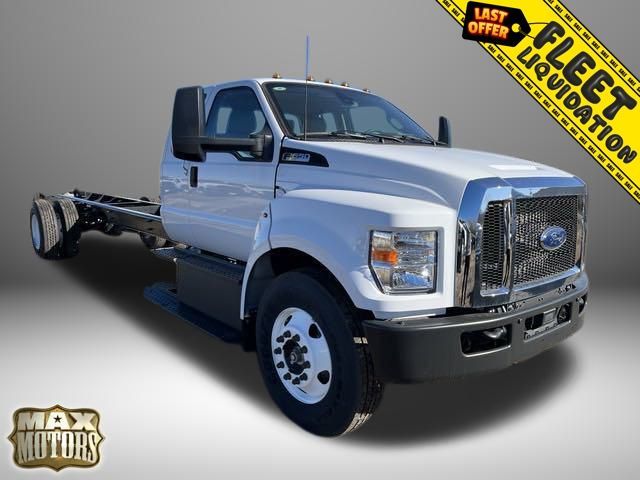 2024 Ford F-650 Base