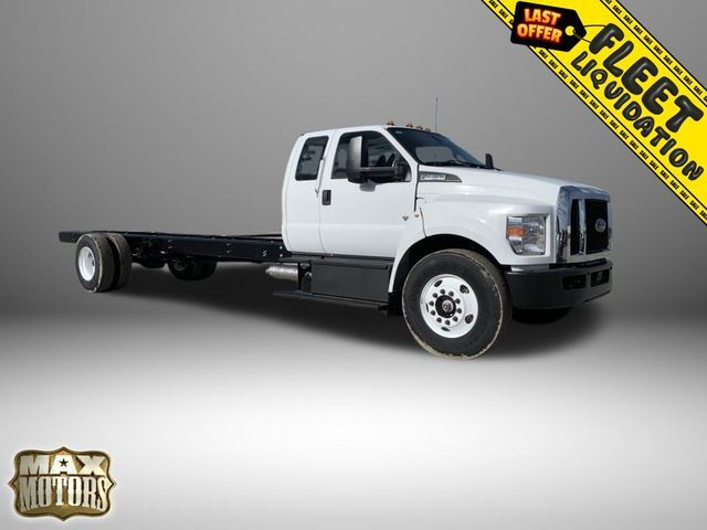 2024 Ford F-650 Base