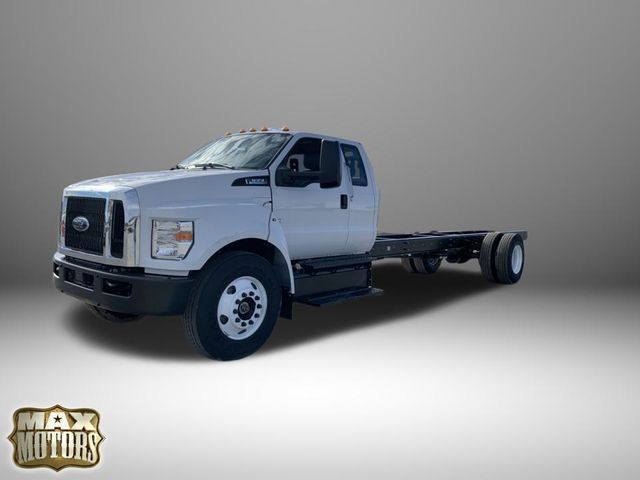 2024 Ford F-650 Base