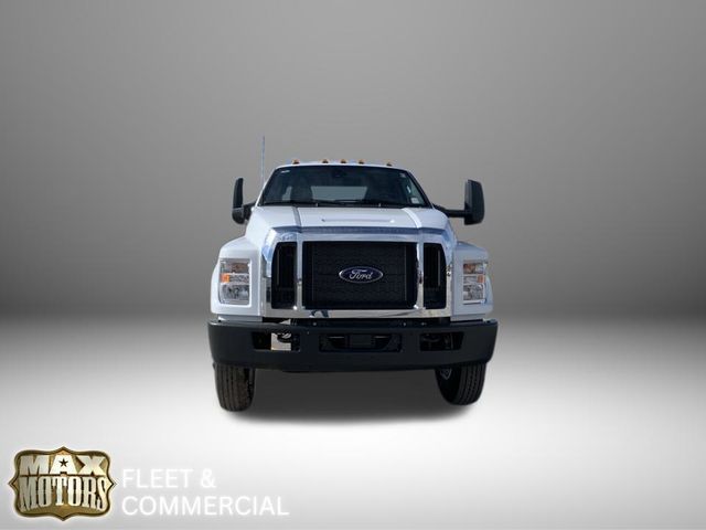 2024 Ford F-650 Base