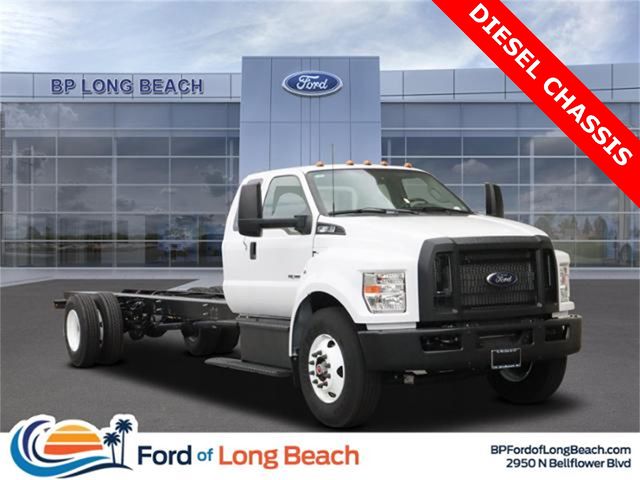 2024 Ford F-650 Base