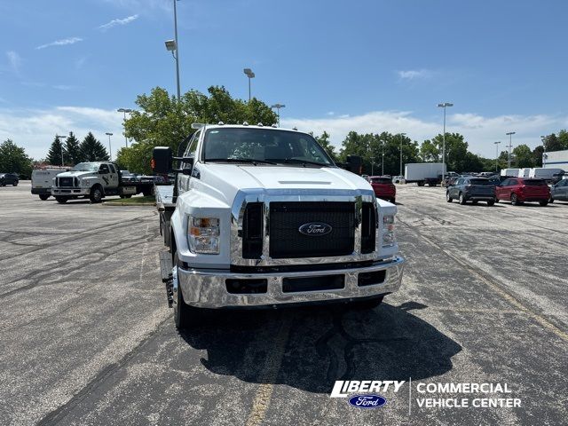 2024 Ford F-650 Base