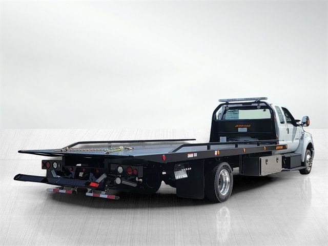 2024 Ford F-650 Base