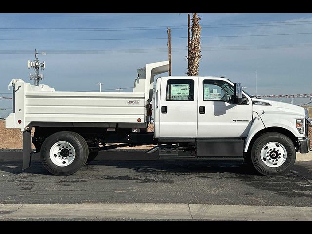 2024 Ford F-650 Base