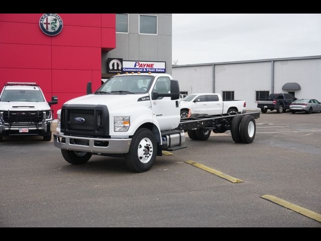 2024 Ford F-650 Base