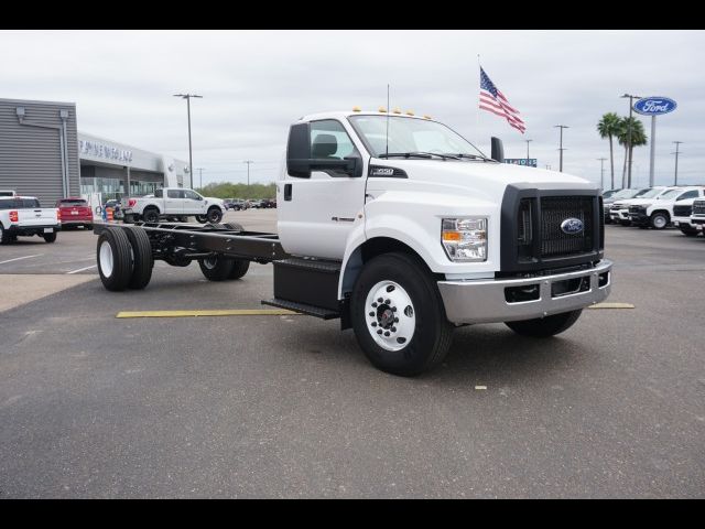 2024 Ford F-650 Base